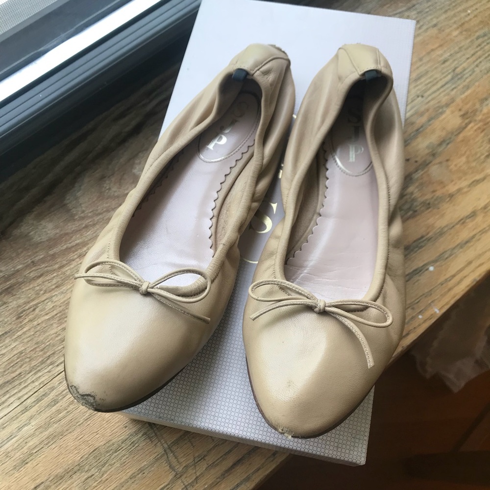 SJP nude leather Gelsey flats, 7.5